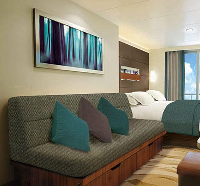 AFT-FACING BALCONY: B1